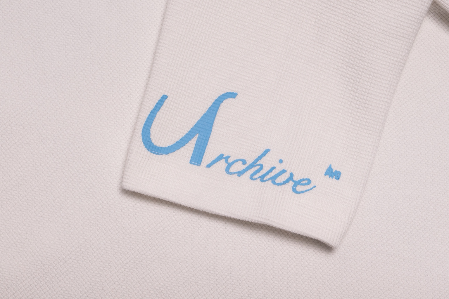 WAFLLE LONG-SLEEVE | White